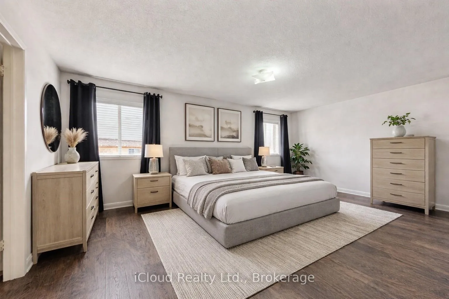 Photo 18 of 1013 McCuaig Drive, Milton, Clarke — HOMEH