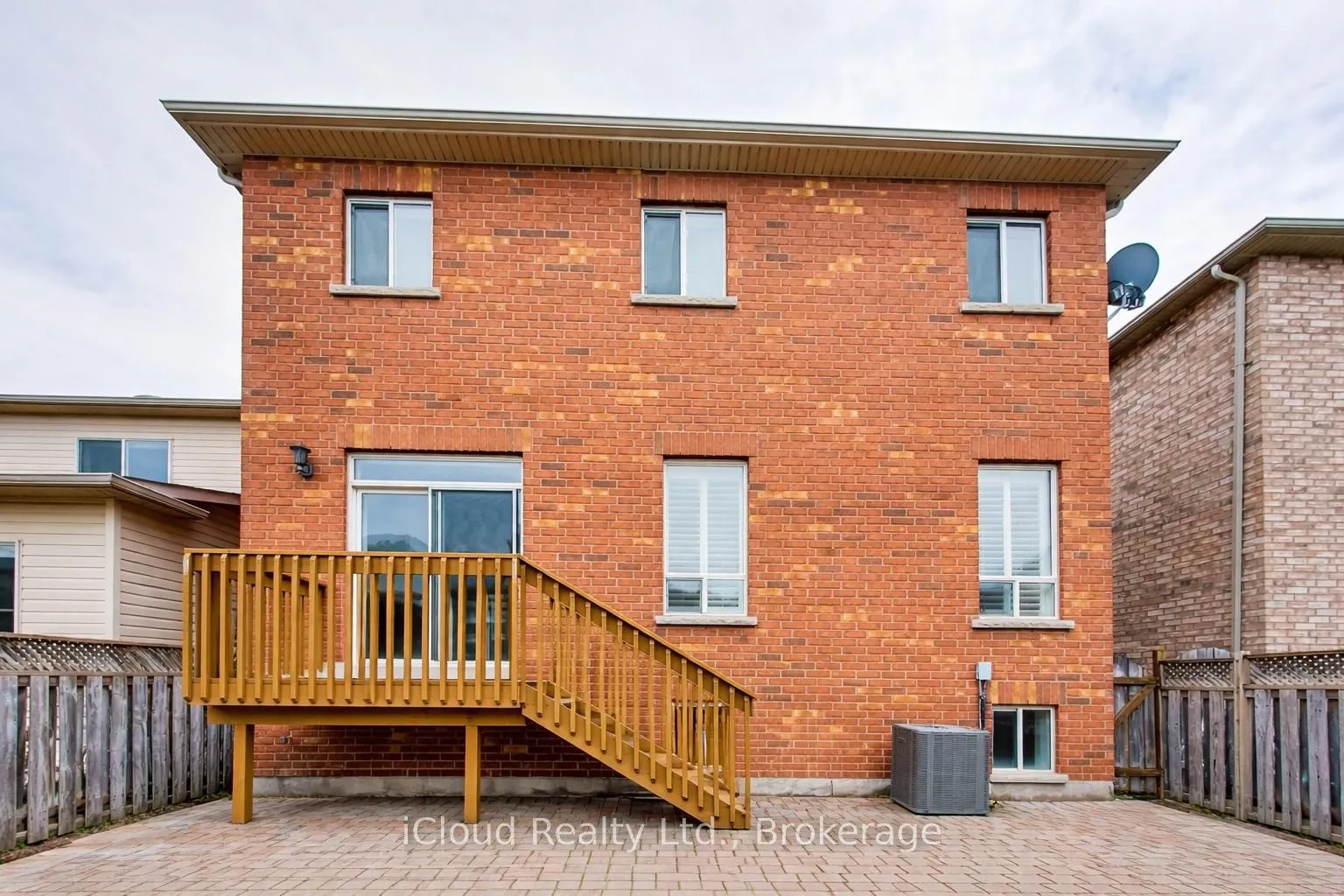Photo 31 of 1013 McCuaig Drive, Milton, Clarke — HOMEH