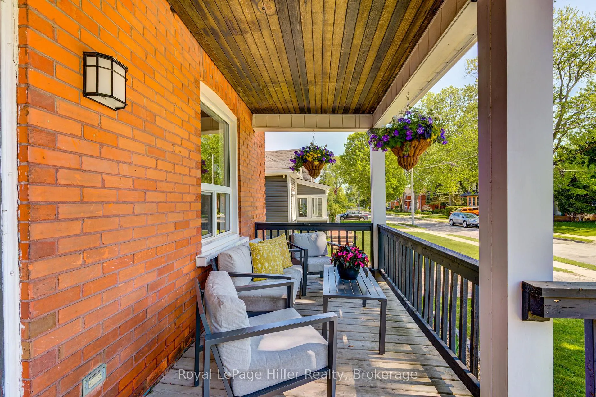 Photo 3 of 40 Cherry Street, Stratford — HOMEH