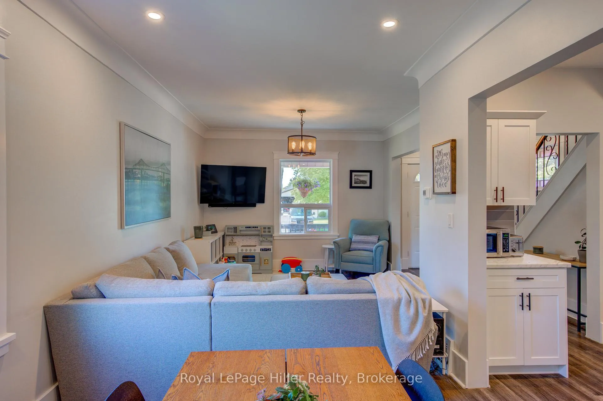 Photo 13 of 40 Cherry Street, Stratford — HOMEH