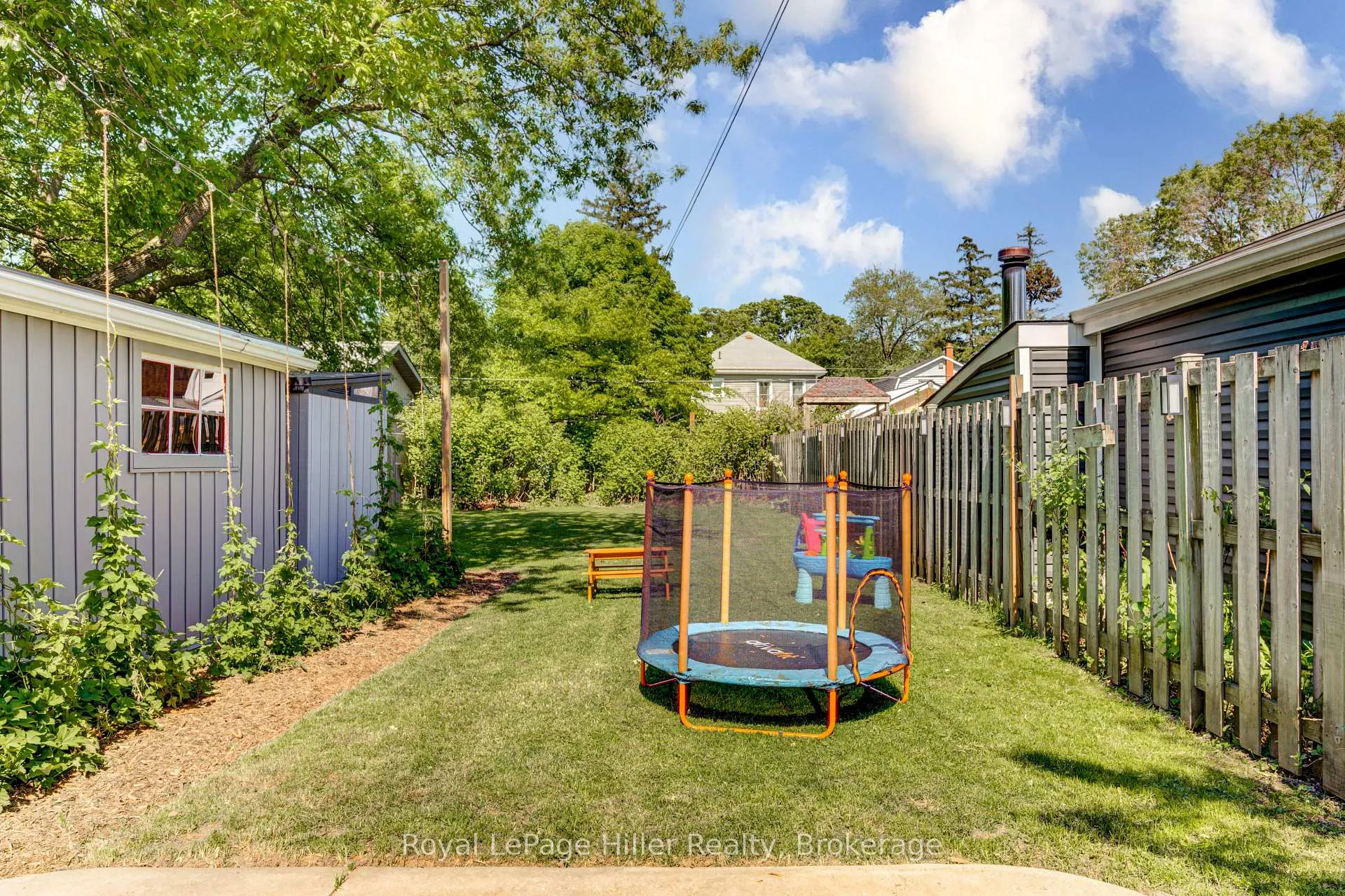 Photo 26 of 40 Cherry Street, Stratford — HOMEH