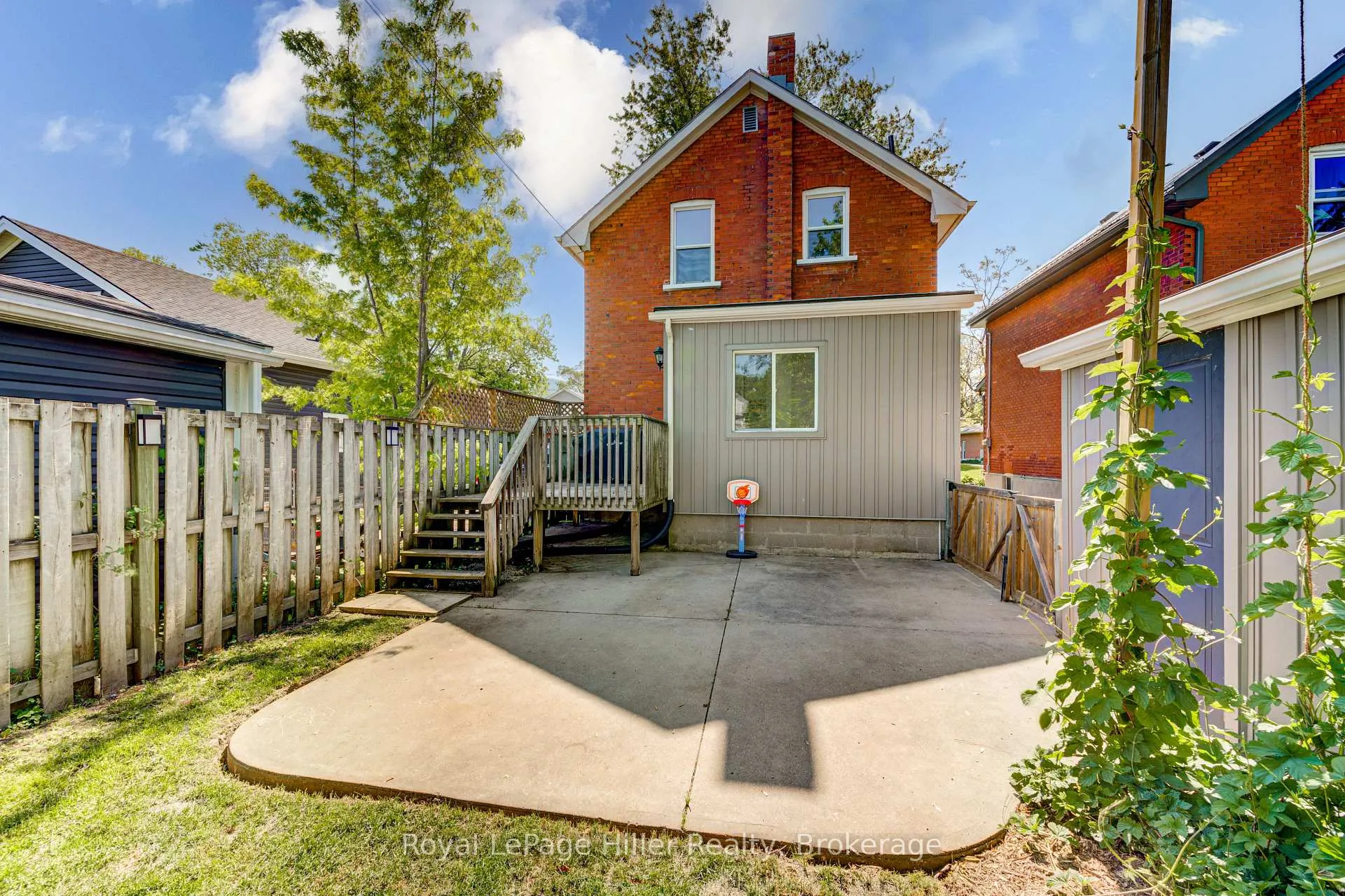 Photo 31 of 40 Cherry Street, Stratford — HOMEH
