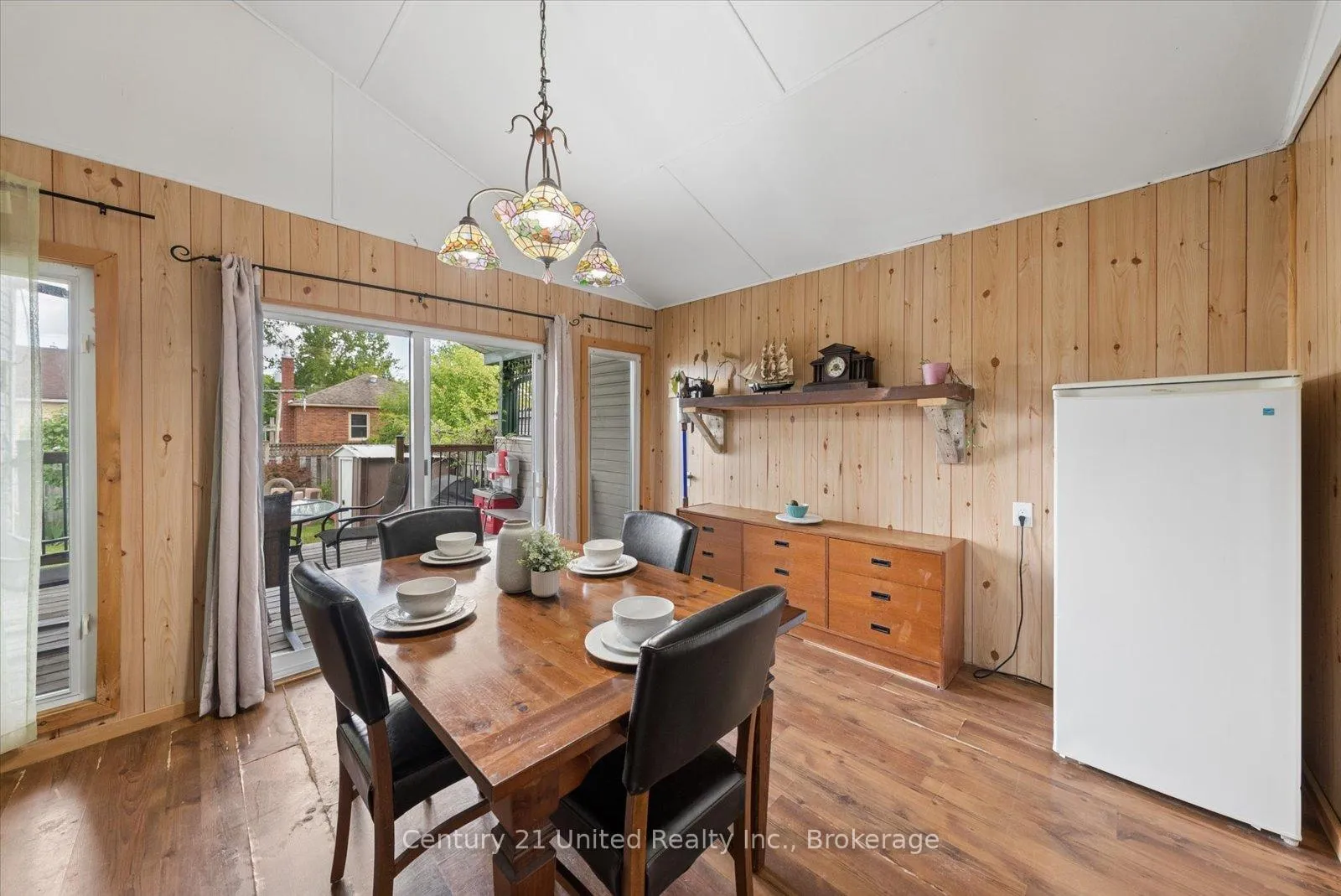 Photo 22 of 665 Frank Street, Peterborough, Otonabee Ward 1 — HOMEH