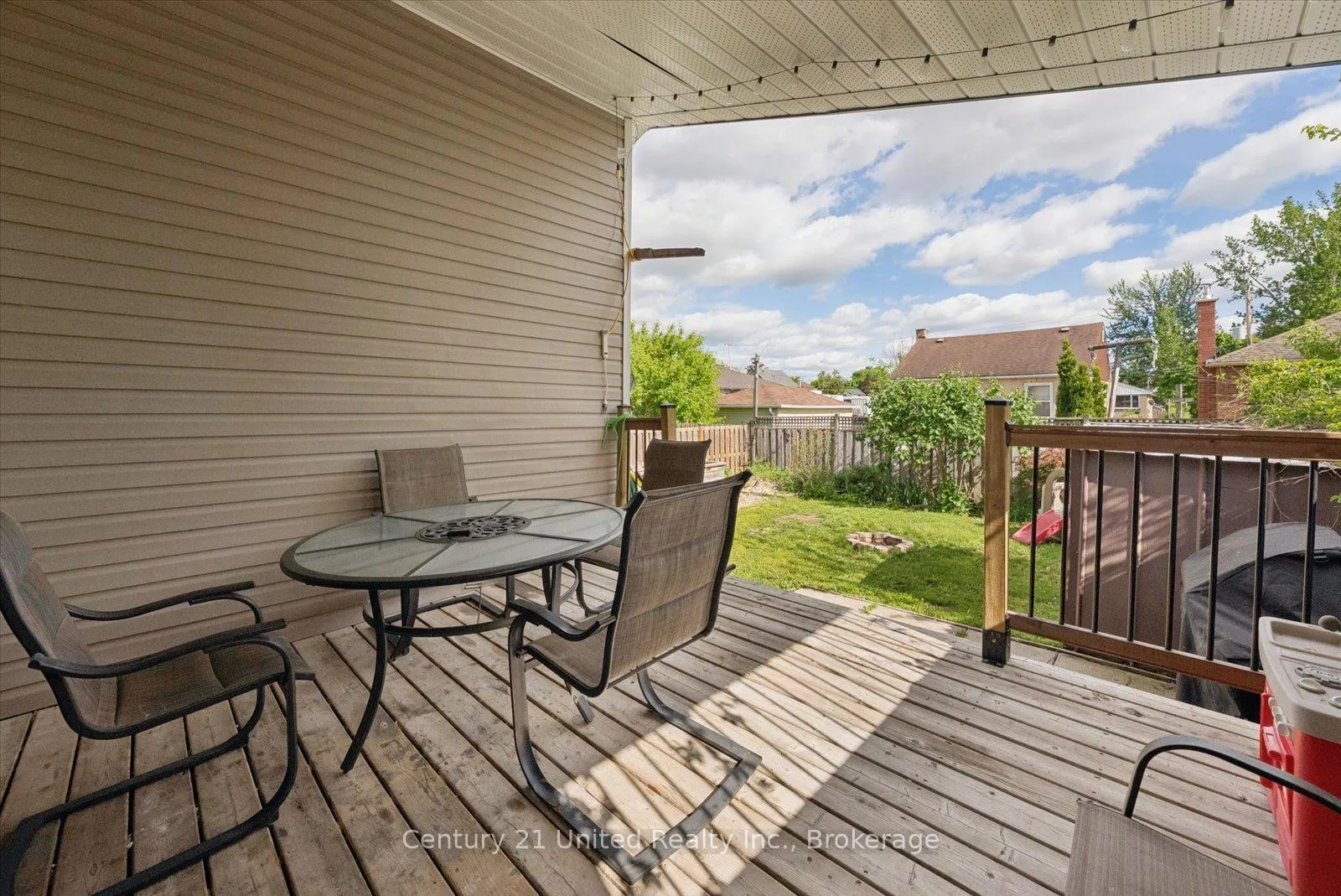 Photo 37 of 665 Frank Street, Peterborough, Otonabee Ward 1 — HOMEH