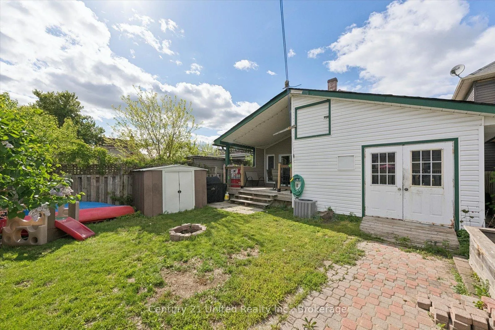 Photo 39 of 665 Frank Street, Peterborough, Otonabee Ward 1 — HOMEH