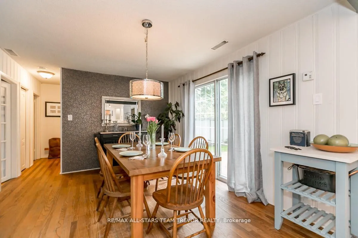 Photo 5 of 263 Pleasant Boulevard, Georgina, Keswick South — HOMEH