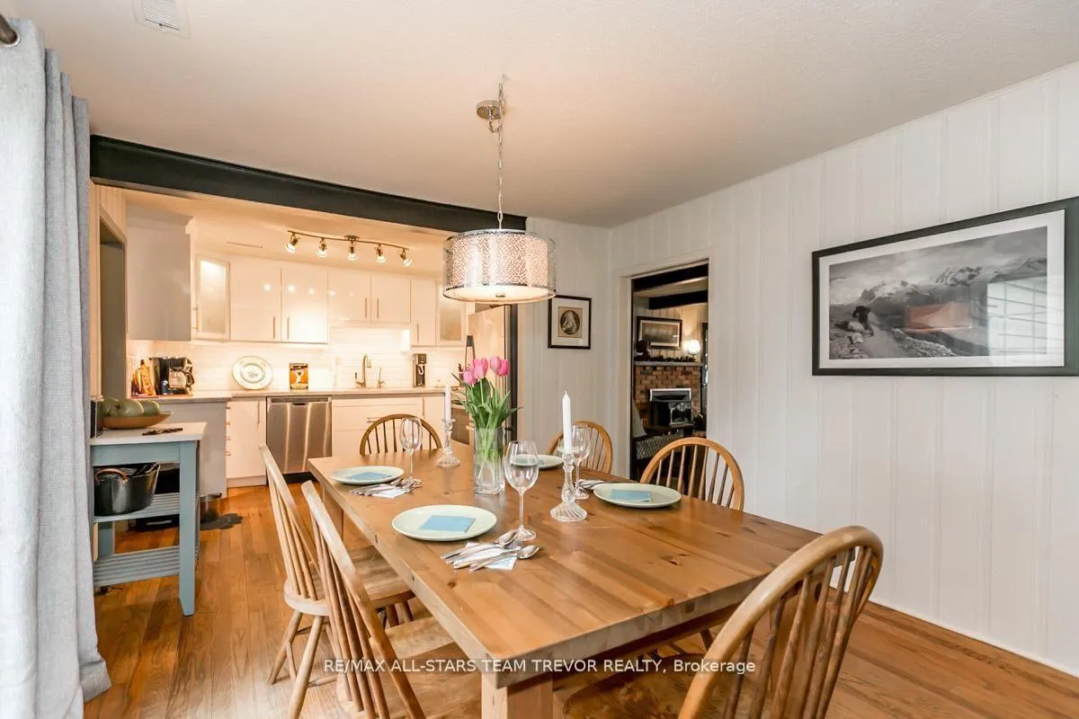 Photo 8 of 263 Pleasant Boulevard, Georgina, Keswick South — HOMEH