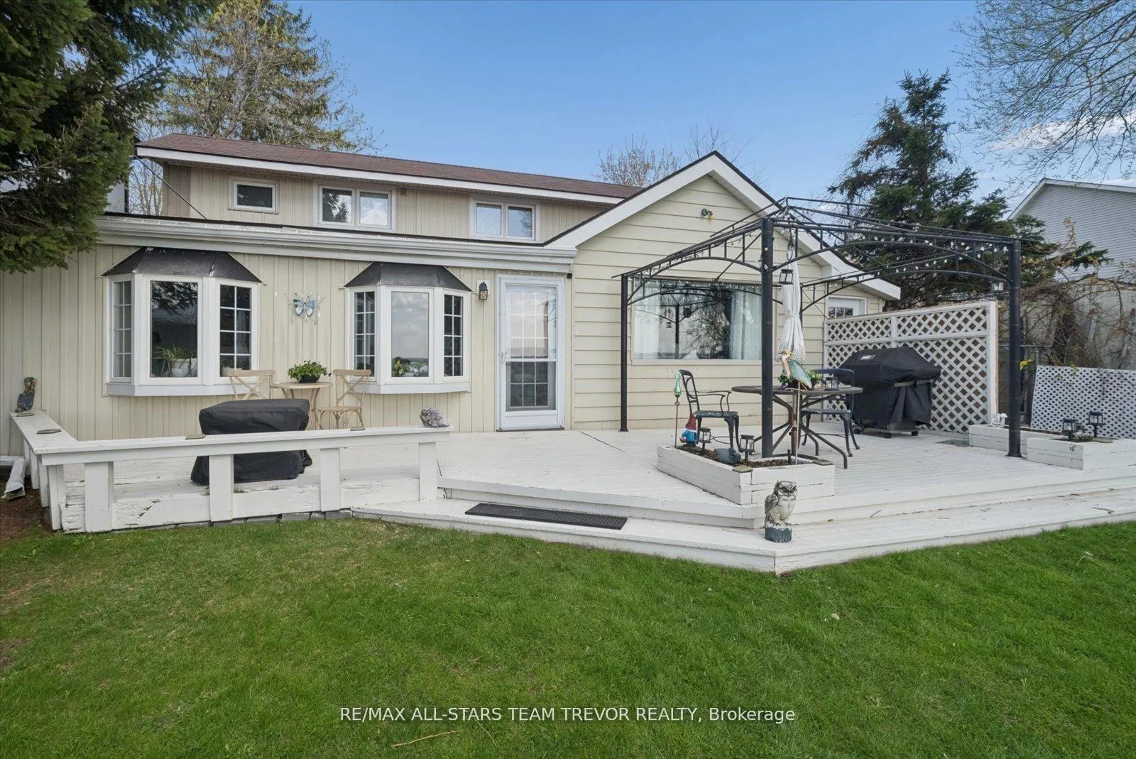 Photo 29 of 263 Pleasant Boulevard, Georgina, Keswick South — HOMEH