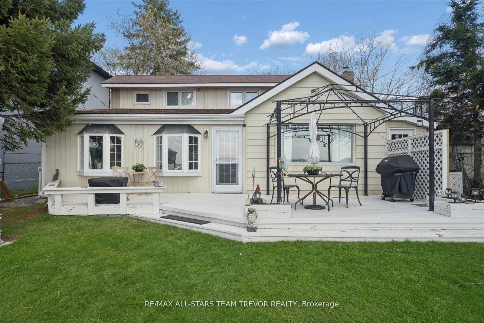 Photo 30 of 263 Pleasant Boulevard, Georgina, Keswick South — HOMEH