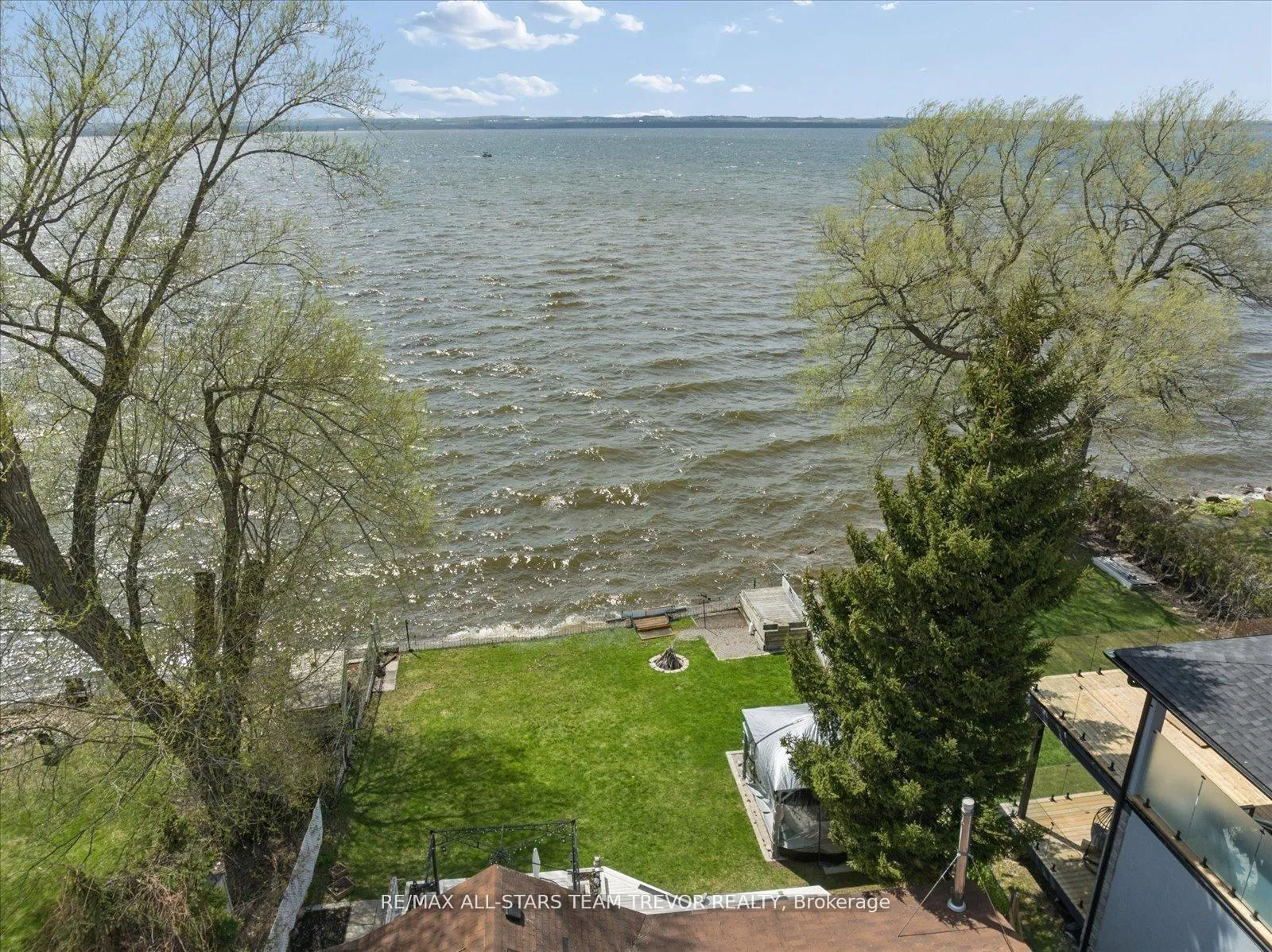 Photo 44 of 263 Pleasant Boulevard, Georgina, Keswick South — HOMEH