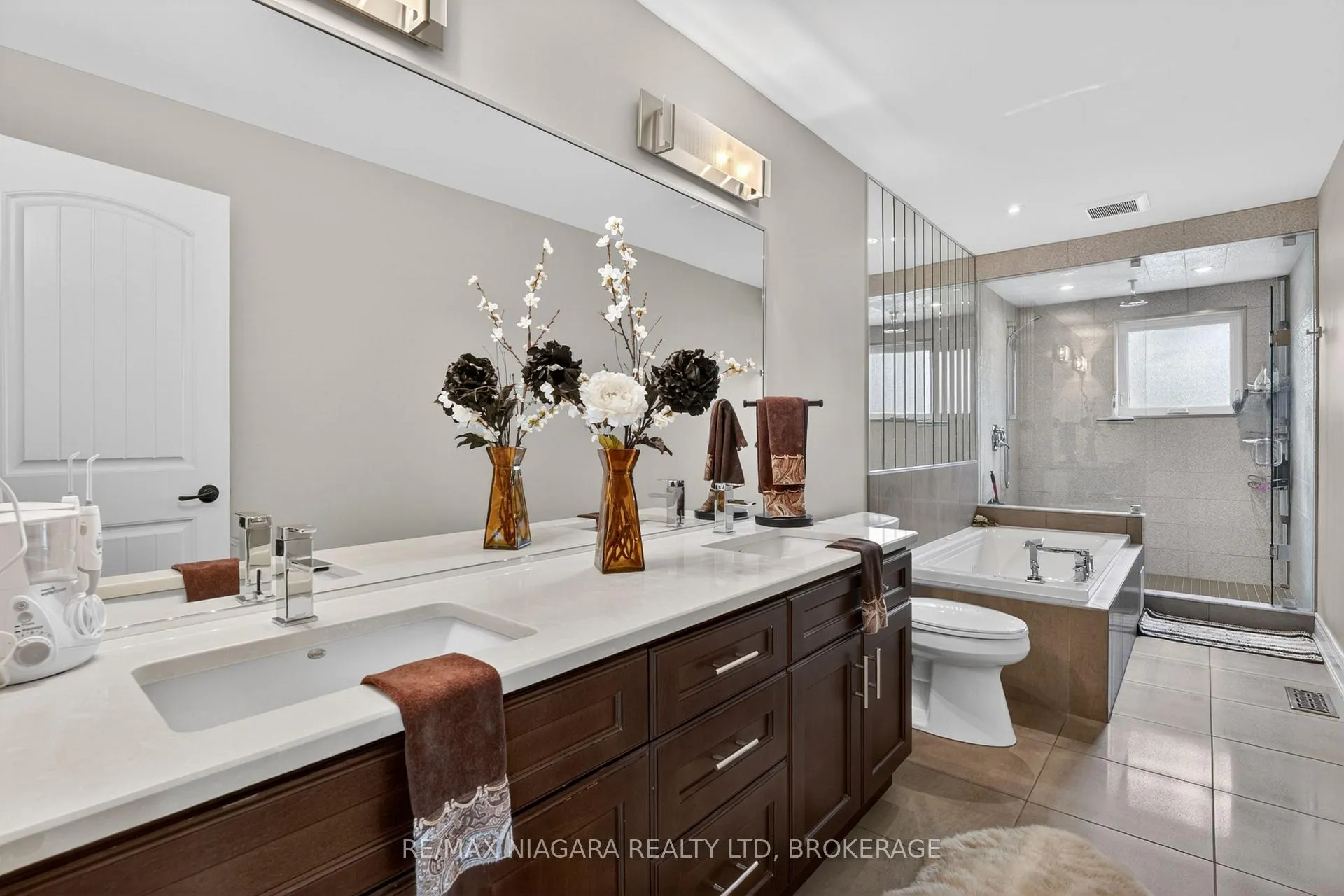 Photo 27 of 60 Mackenzie King Avenue, St. Catharines, Secord Woods — HOMEH