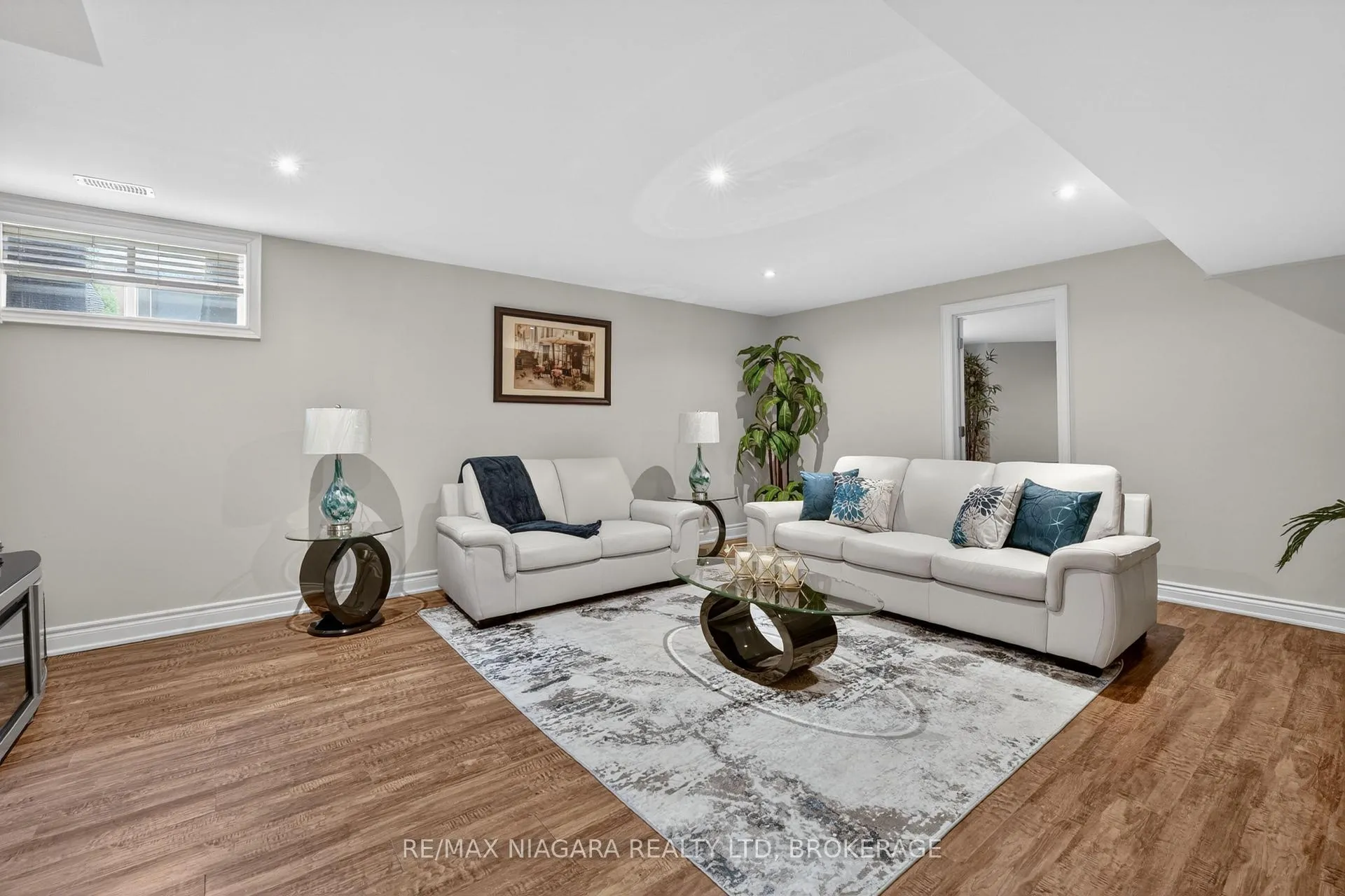 Photo 32 of 60 Mackenzie King Avenue, St. Catharines, Secord Woods — HOMEH