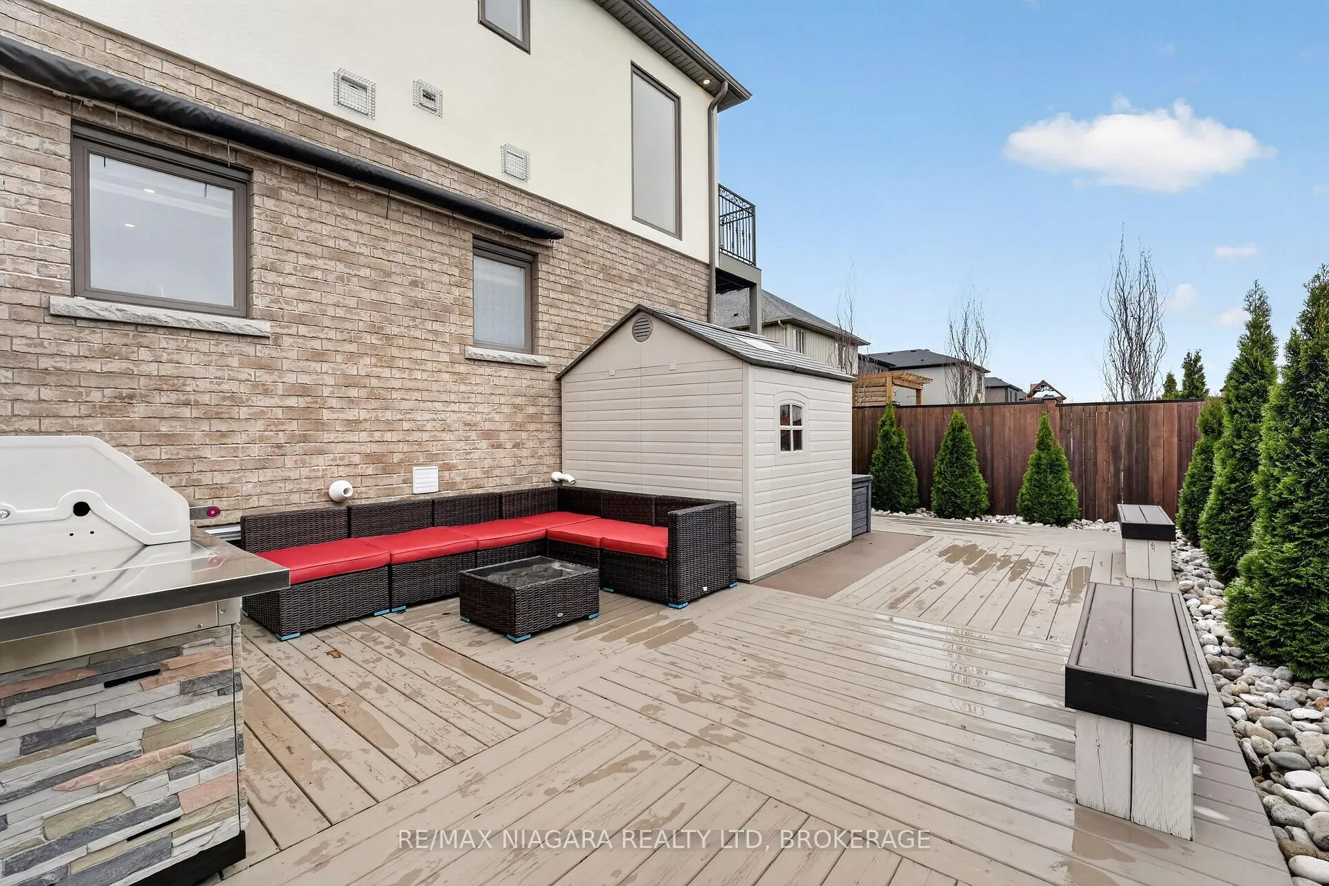 Photo 43 of 60 Mackenzie King Avenue, St. Catharines, Secord Woods — HOMEH