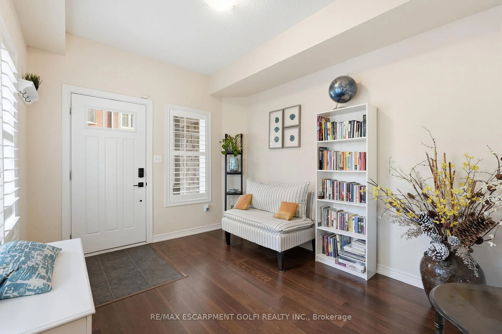 Photo 5 of Unit 42, 362 Plains Road E, Burlington, LaSalle — HOMEH