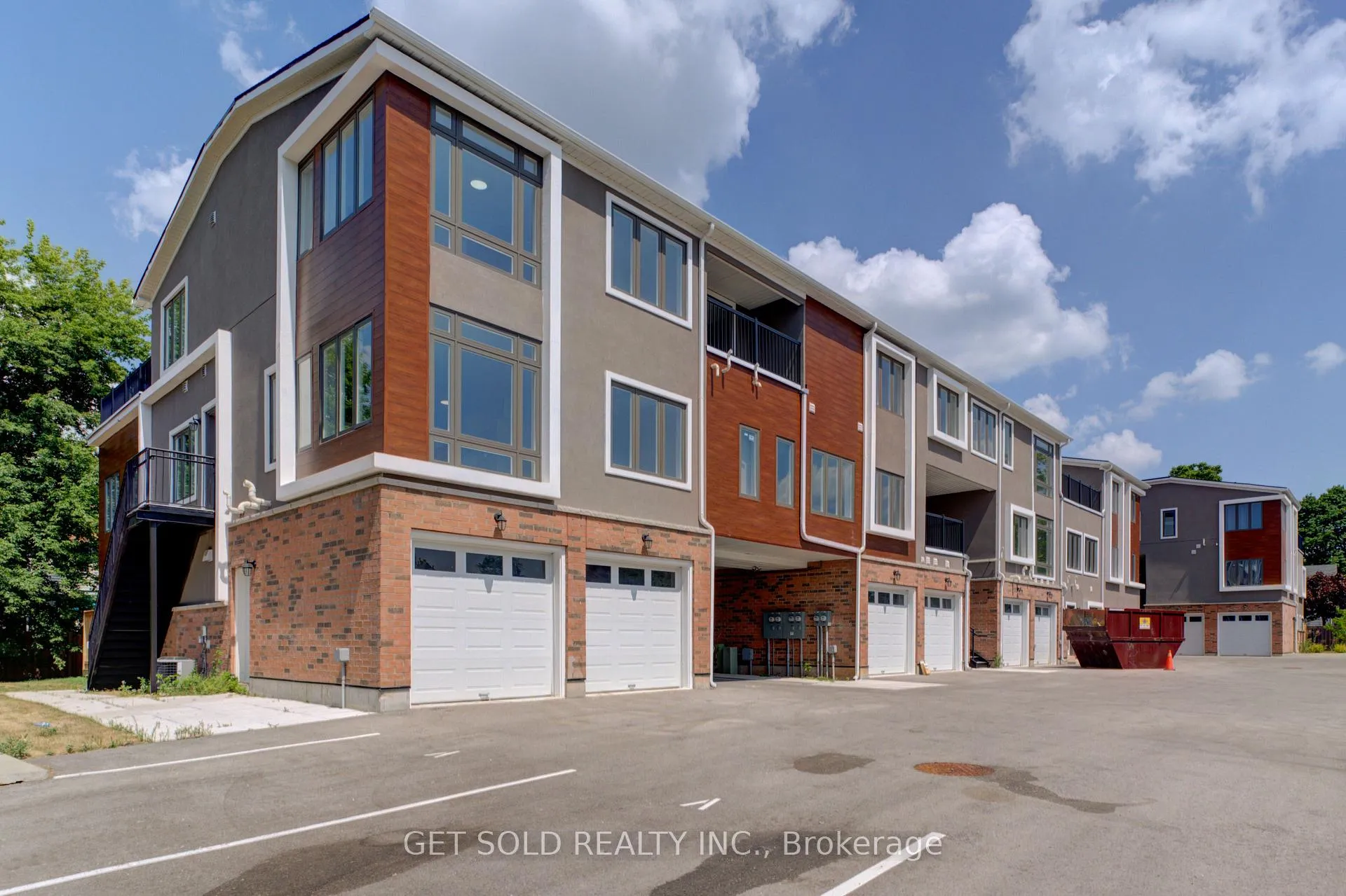 Photo of Unit 9, 6701 Thorold Stone Road