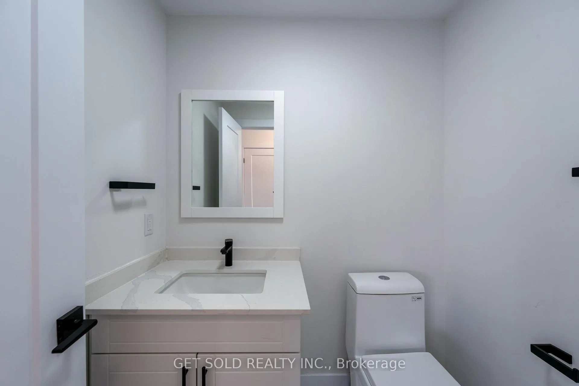 Photo 10 of Unit 9, 6701 Thorold Stone Road, Niagara Falls, Stamford — HOMEH