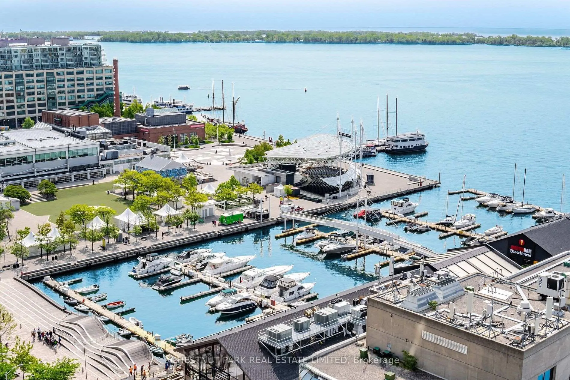 Photo 2 of Unit 906, 270 Queens Quay W, Toronto, Waterfront Communities — HOMEH