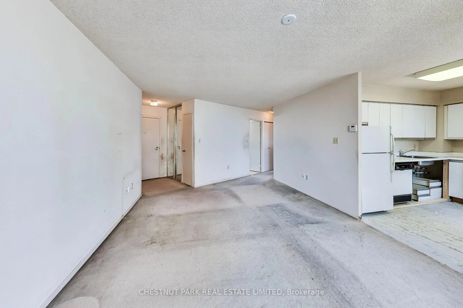 Photo 8 of Unit 906, 270 Queens Quay W, Toronto, Waterfront Communities — HOMEH