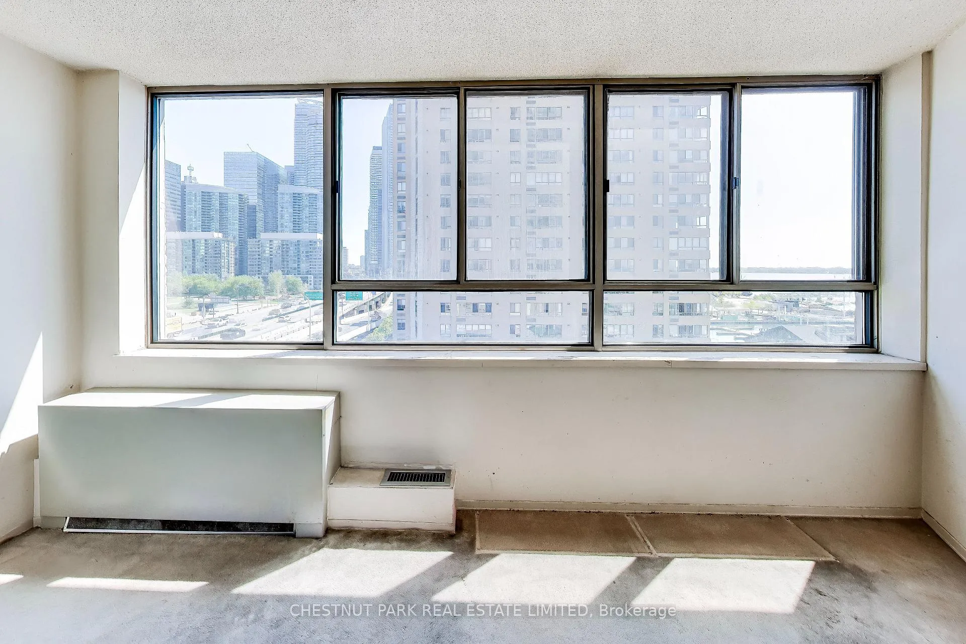 Photo 14 of Unit 906, 270 Queens Quay W, Toronto, Waterfront Communities — HOMEH