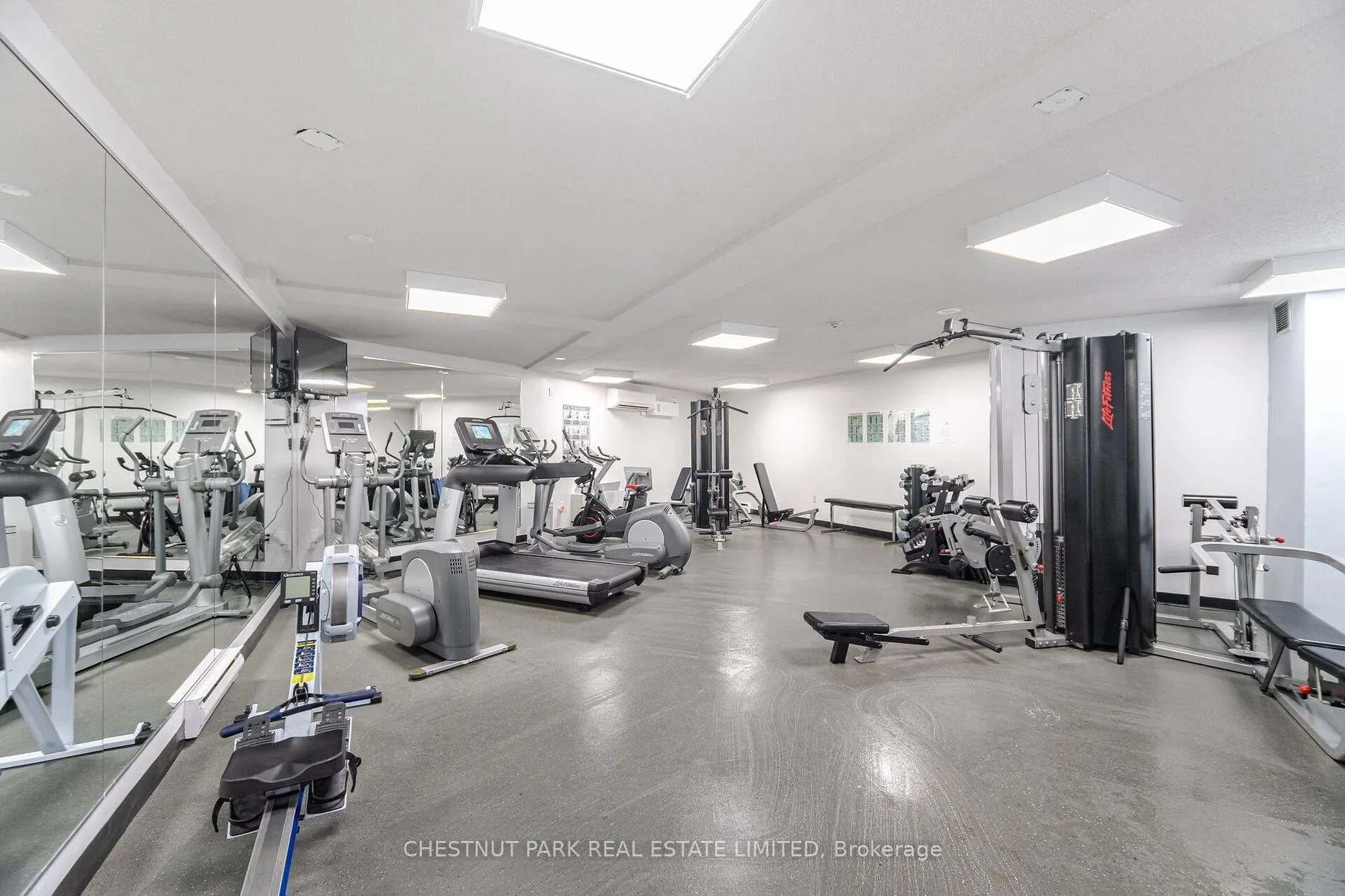 Photo 32 of Unit 906, 270 Queens Quay W, Toronto, Waterfront Communities — HOMEH