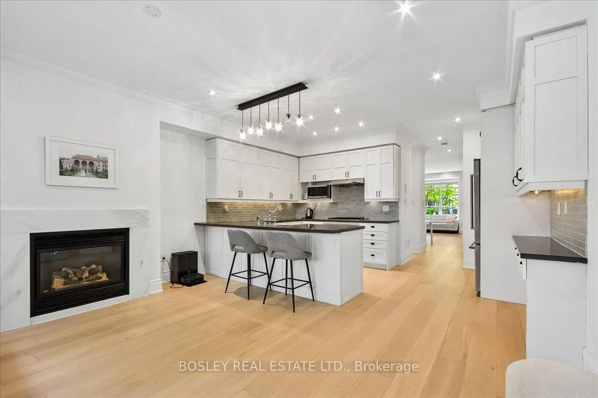 Photo 7 of 68 Sarah Ashbridge Avenue, Toronto, The Beaches — HOMEH