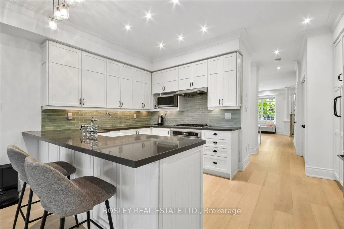 Photo 9 of 68 Sarah Ashbridge Avenue, Toronto, The Beaches — HOMEH