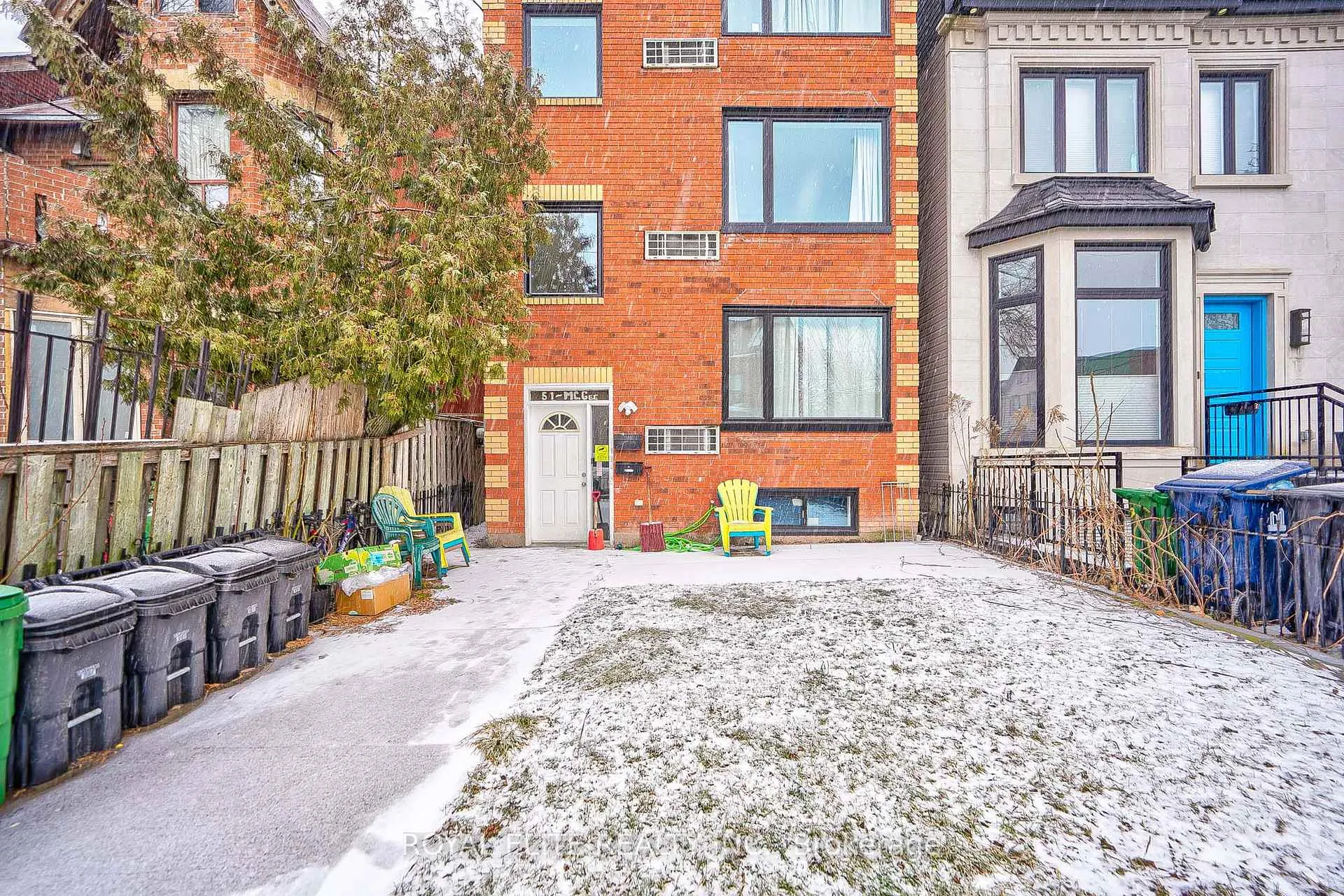 Front of Unit UNIT 3, 51 Mcgee Street