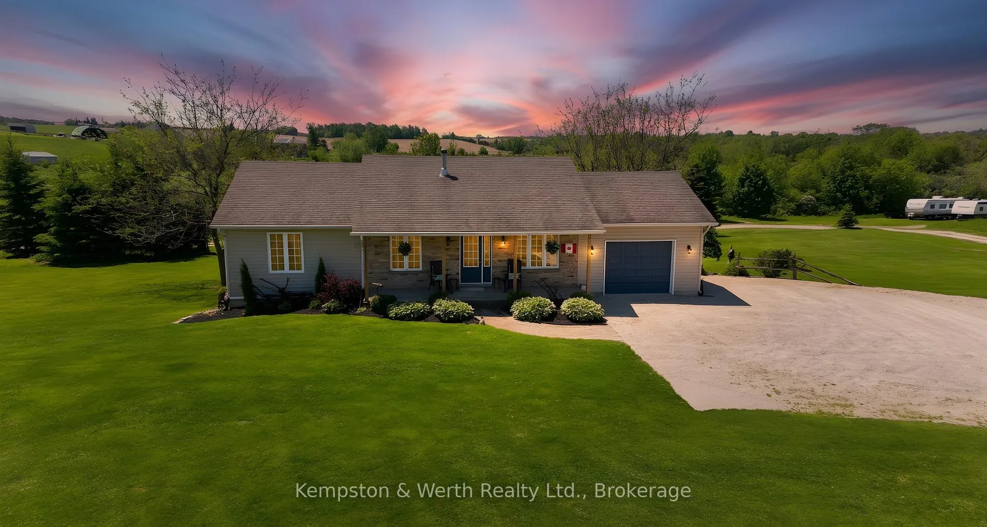 Photo of 44555 Harriston Road