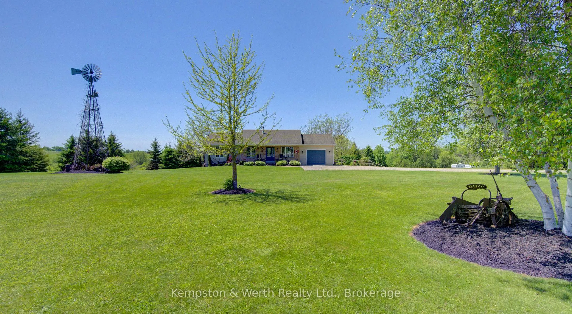 Photo 2 of 44555 Harriston Road, Howick — HOMEH