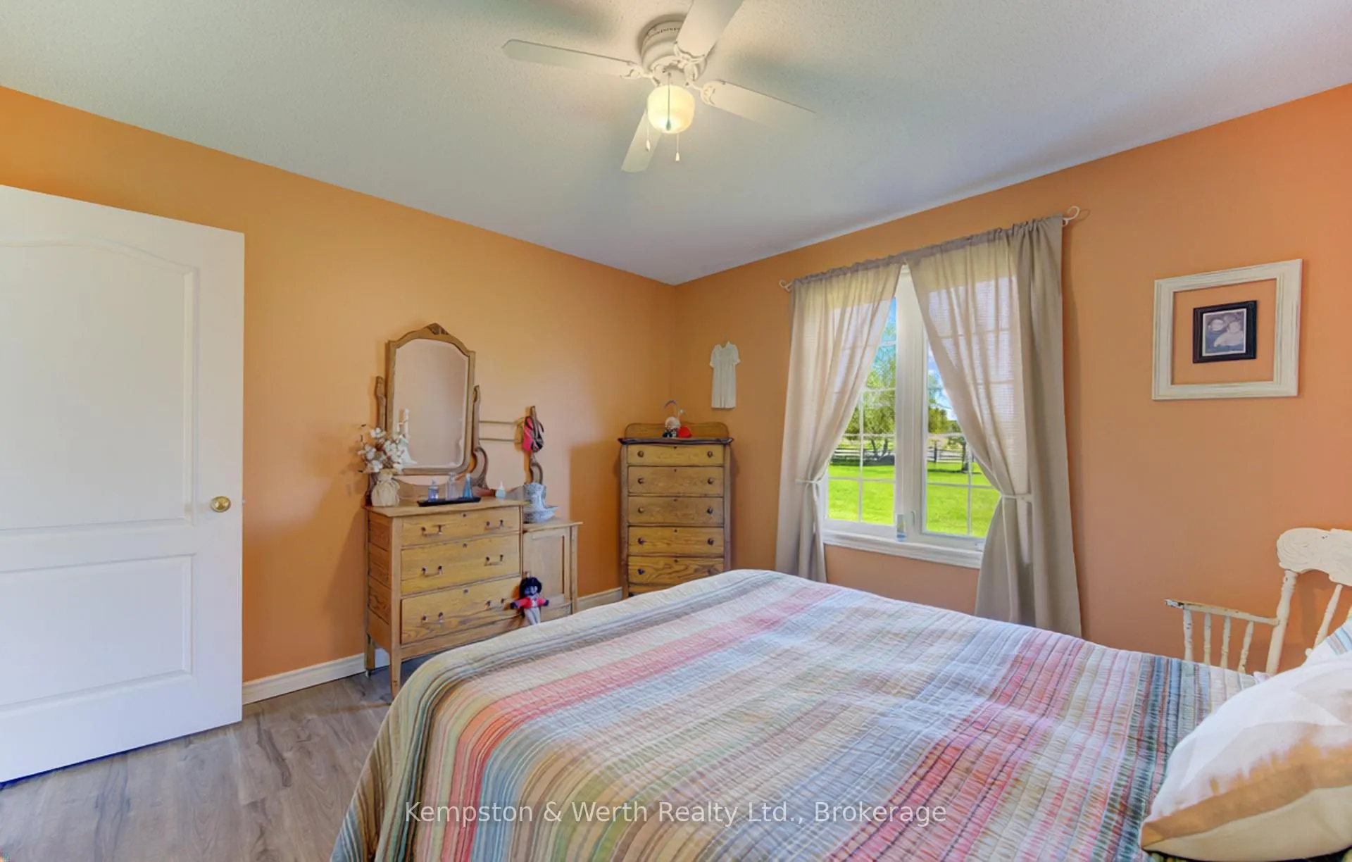 Photo 15 of 44555 Harriston Road, Howick — HOMEH