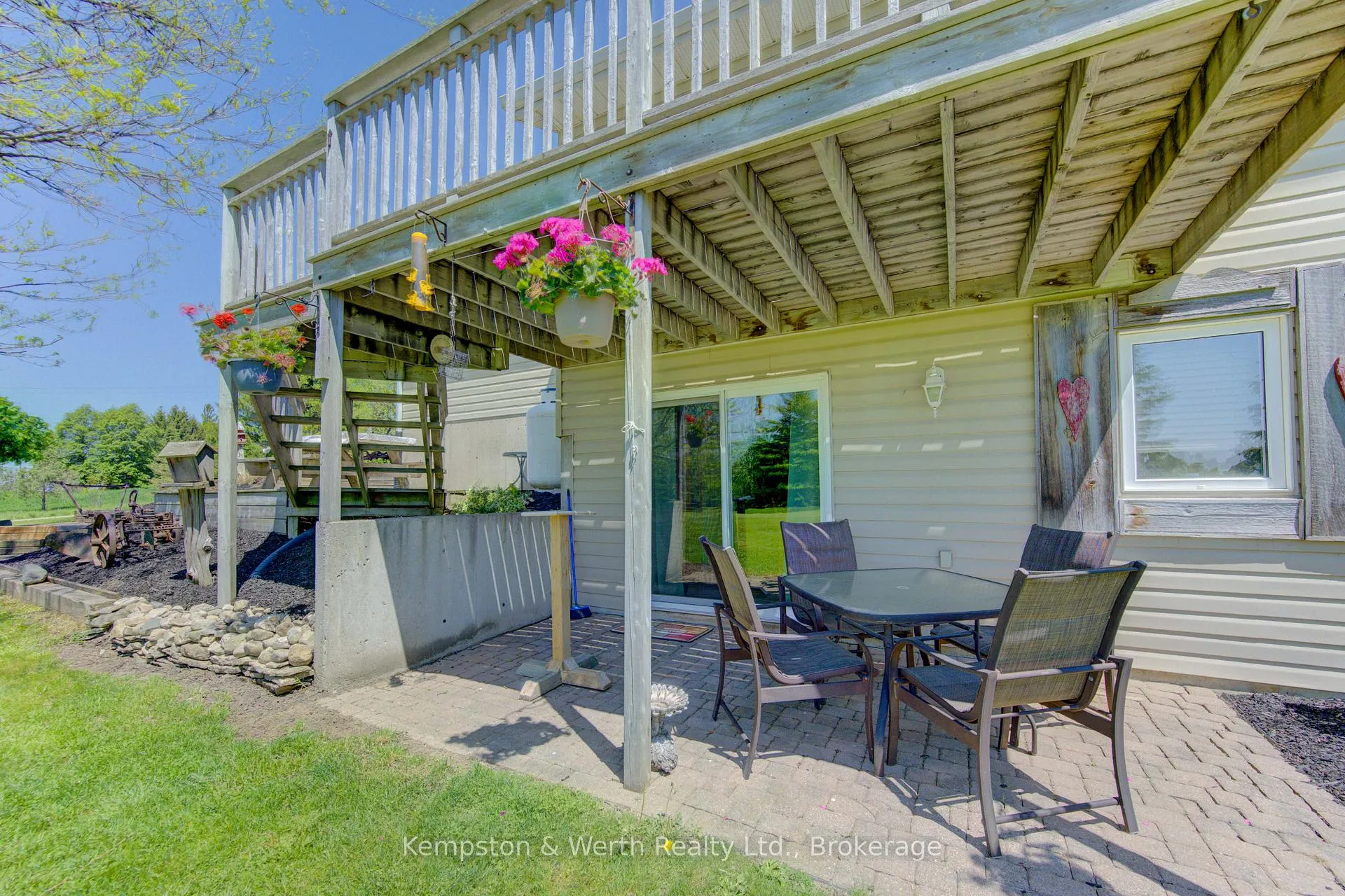 Photo 33 of 44555 Harriston Road, Howick — HOMEH