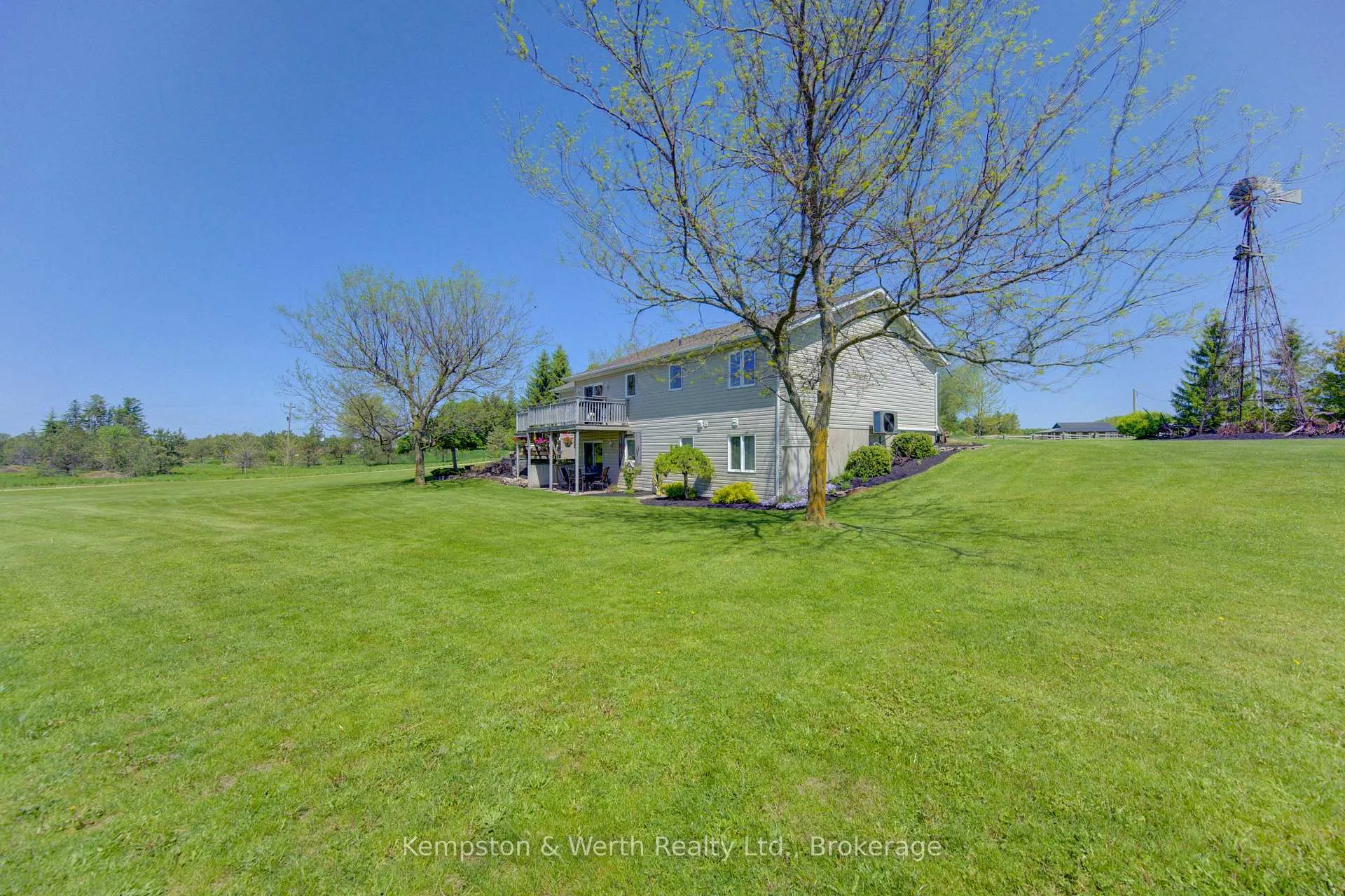 Photo 36 of 44555 Harriston Road, Howick — HOMEH