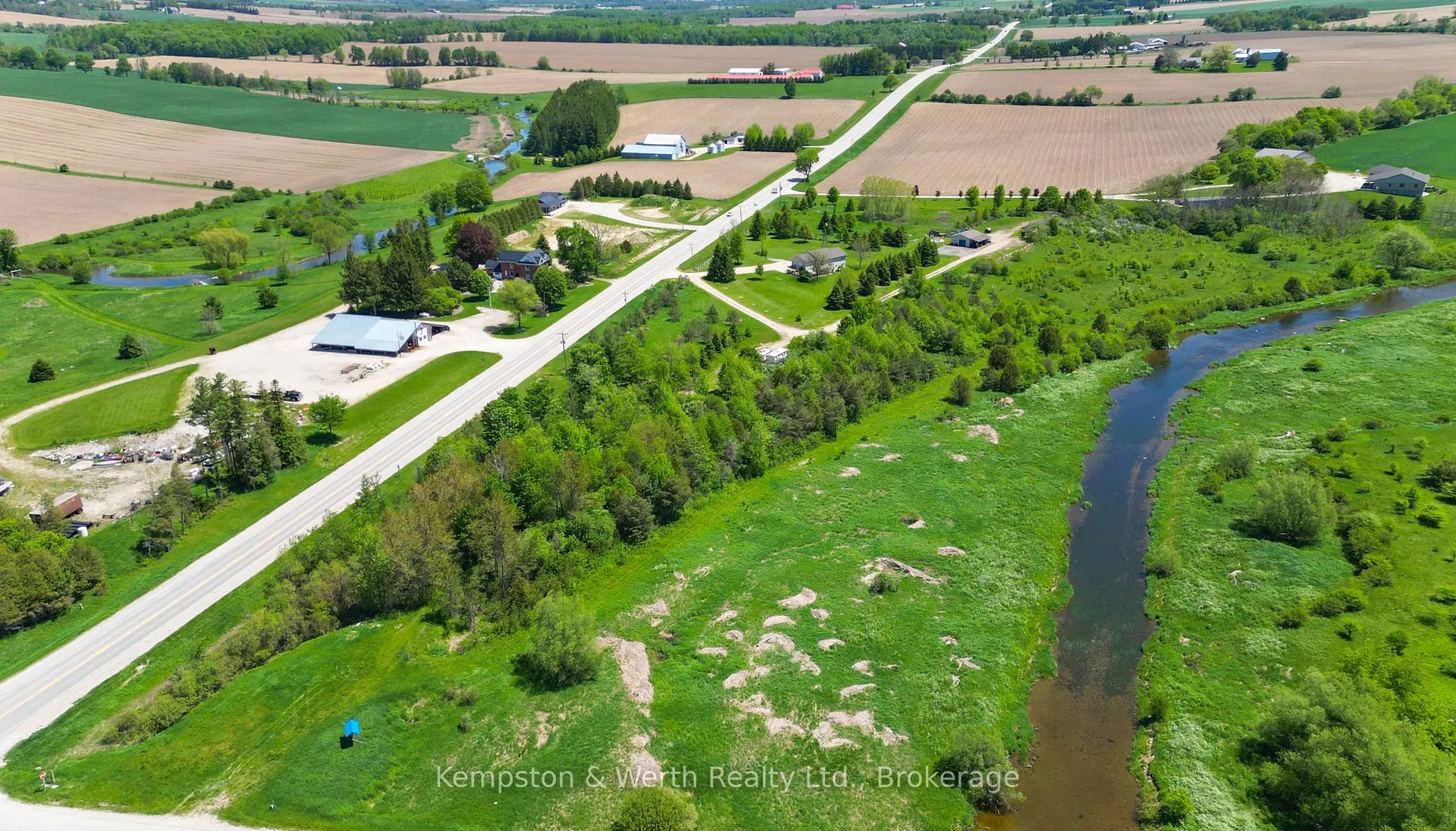 Photo 39 of 44555 Harriston Road, Howick — HOMEH
