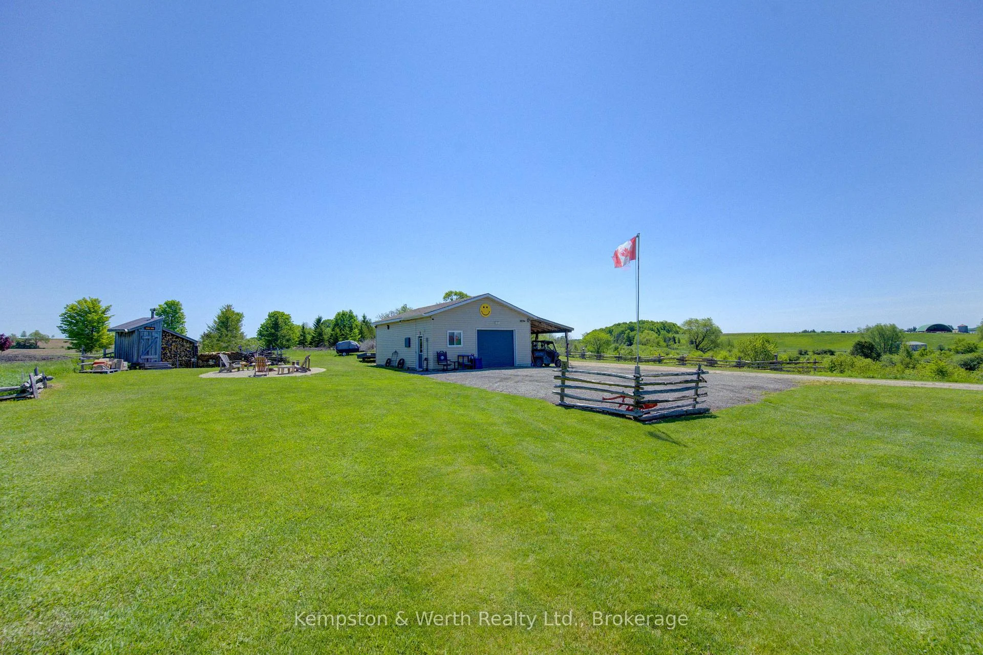 Photo 44 of 44555 Harriston Road, Howick — HOMEH
