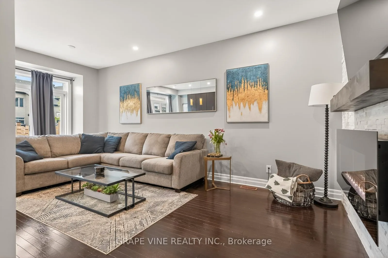 Photo 7 of 112 Hawkshaw Crescent, Ottawa, Barrhaven - Cedargrove/Fraserdale — HOMEH