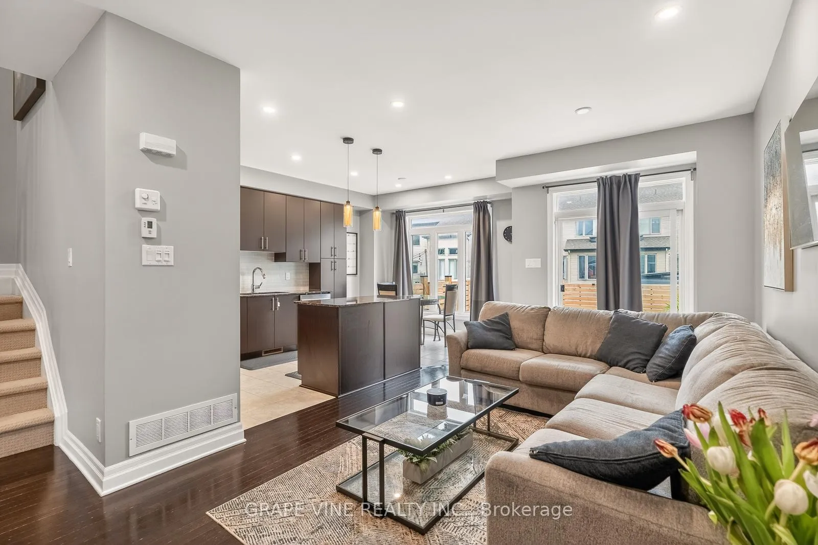 Photo 9 of 112 Hawkshaw Crescent, Ottawa, Barrhaven - Cedargrove/Fraserdale — HOMEH