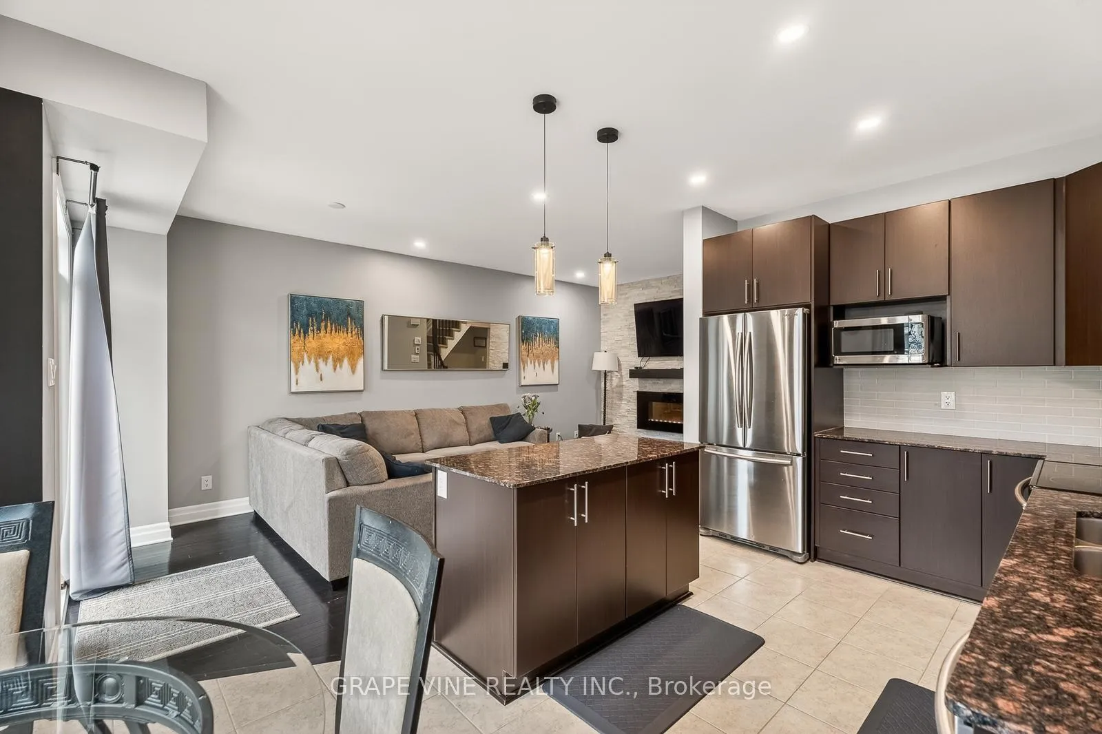 Photo 16 of 112 Hawkshaw Crescent, Ottawa, Barrhaven - Cedargrove/Fraserdale — HOMEH