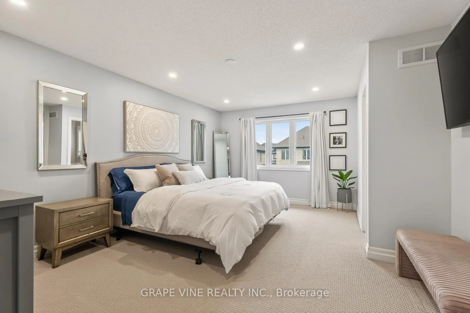 Photo 19 of 112 Hawkshaw Crescent, Ottawa, Barrhaven - Cedargrove/Fraserdale — HOMEH