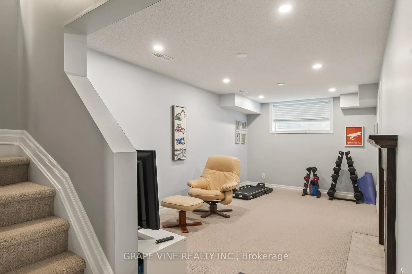 Photo 28 of 112 Hawkshaw Crescent, Ottawa, Barrhaven - Cedargrove/Fraserdale — HOMEH