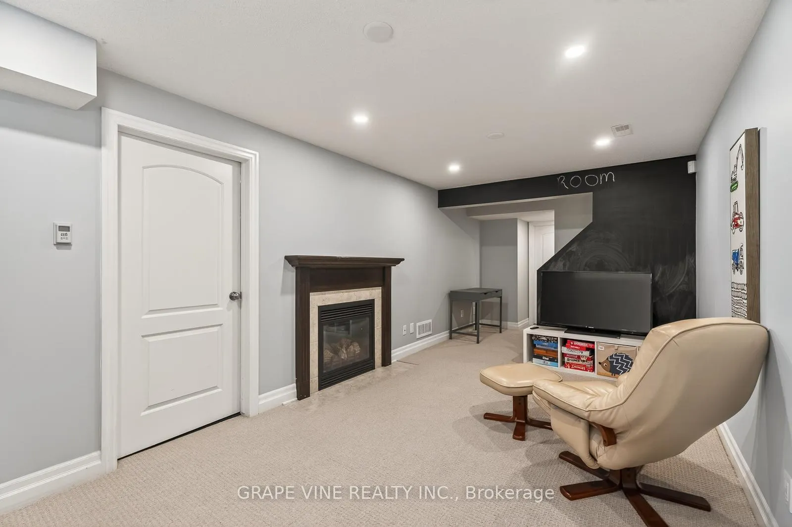 Photo 29 of 112 Hawkshaw Crescent, Ottawa, Barrhaven - Cedargrove/Fraserdale — HOMEH
