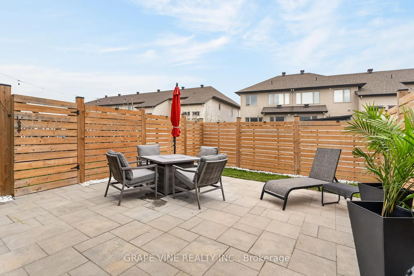 Photo 31 of 112 Hawkshaw Crescent, Ottawa, Barrhaven - Cedargrove/Fraserdale — HOMEH