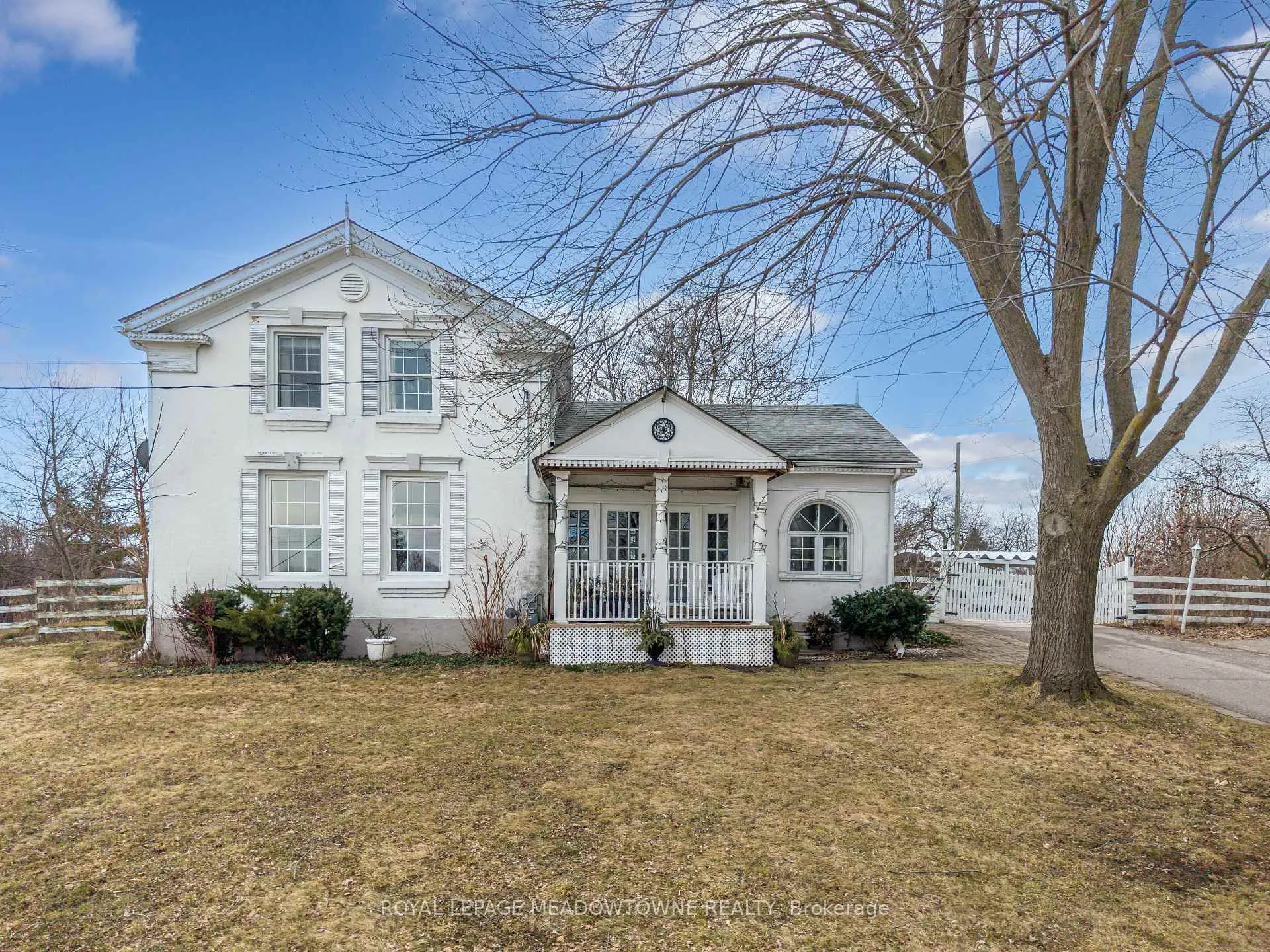 Photo 3 of 152 Confederation Street, Halton Hills, Glen Williams — HOMEH
