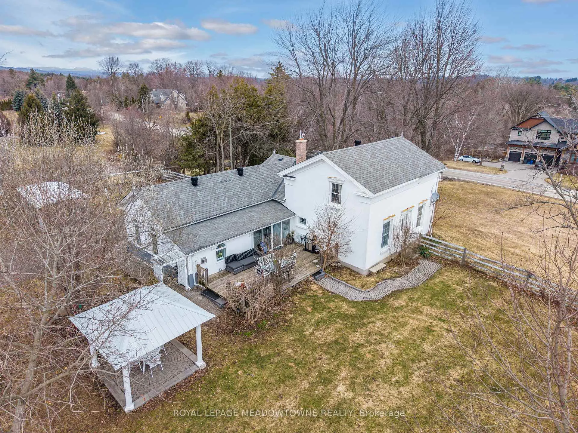 Photo 5 of 152 Confederation Street, Halton Hills, Glen Williams — HOMEH
