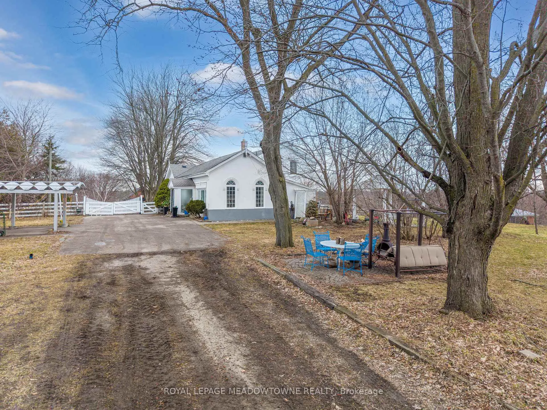 Photo 42 of 152 Confederation Street, Halton Hills, Glen Williams — HOMEH