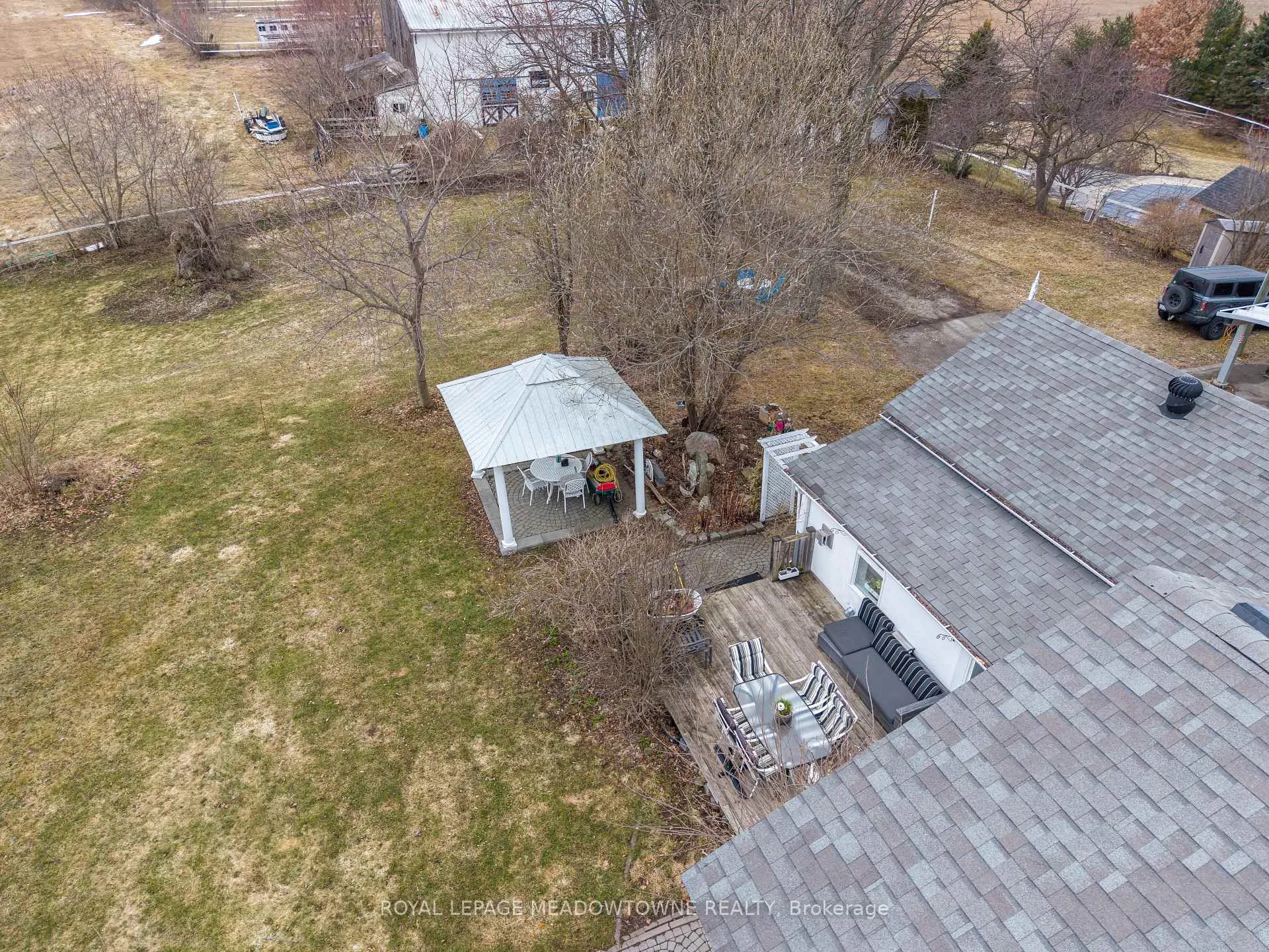 Photo 43 of 152 Confederation Street, Halton Hills, Glen Williams — HOMEH
