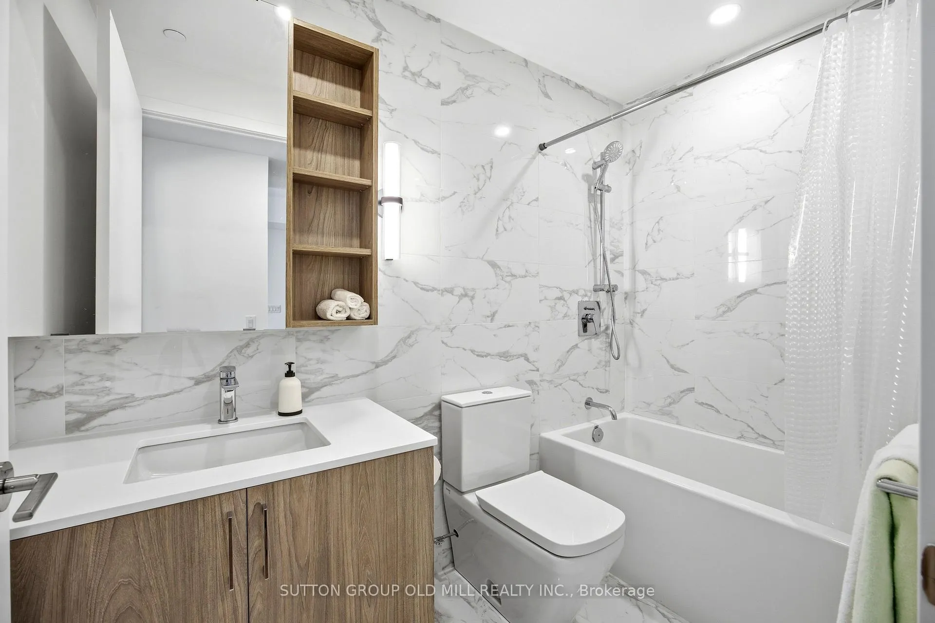 Photo 15 of Unit 329, 689 The Queensway, Etobicoke, Stonegate-Queensway — HOMEH