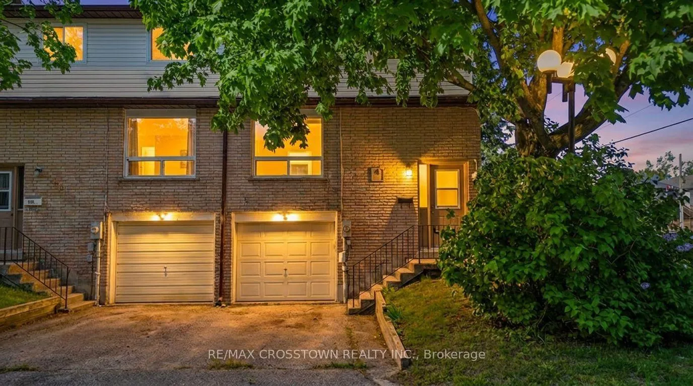 Photo of Unit 121, 1095 Mississaga Street W