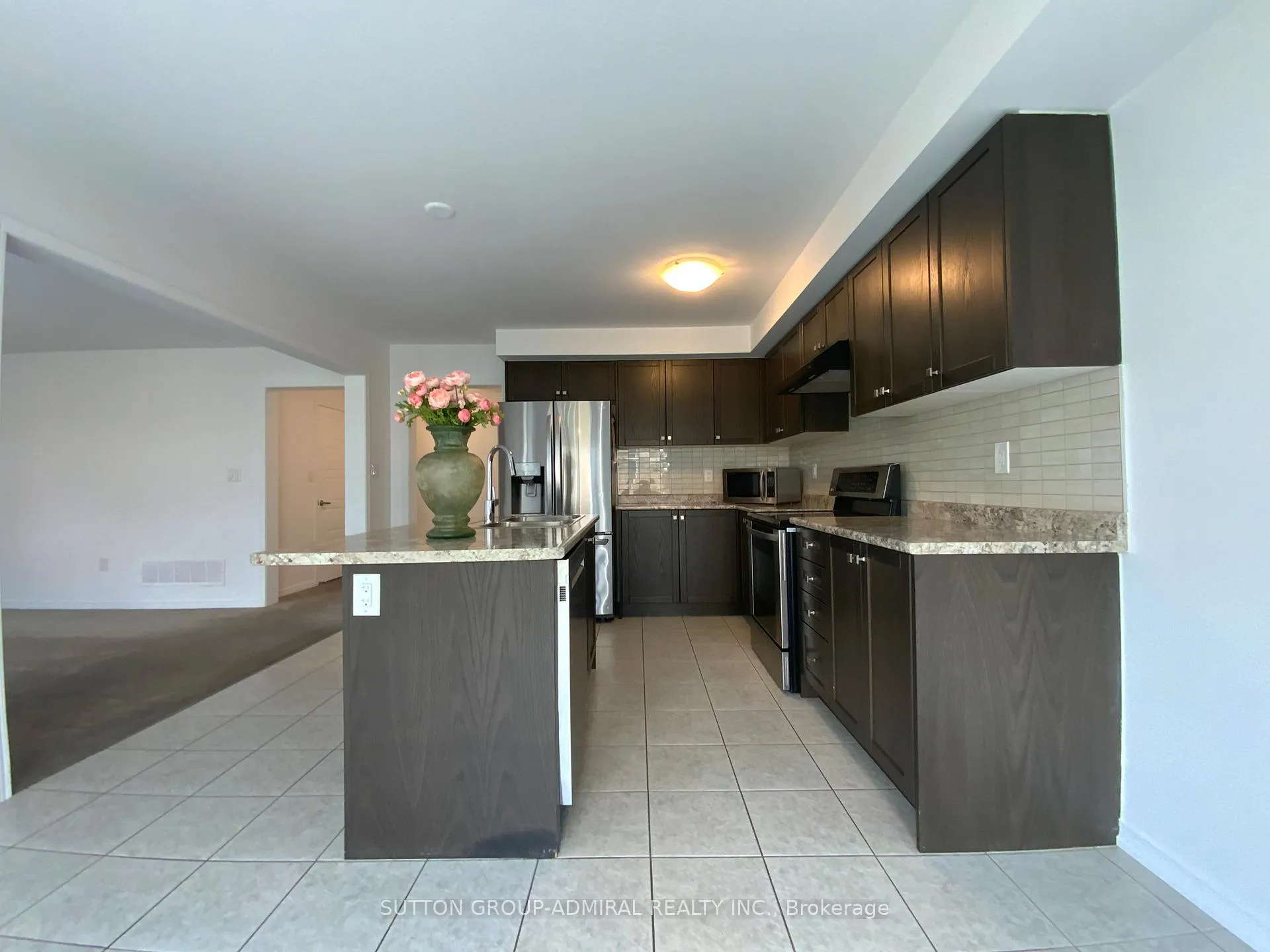Photo 6 of 10 Beatty Avenue, Thorold, Hurricane/Merrittville — HOMEH