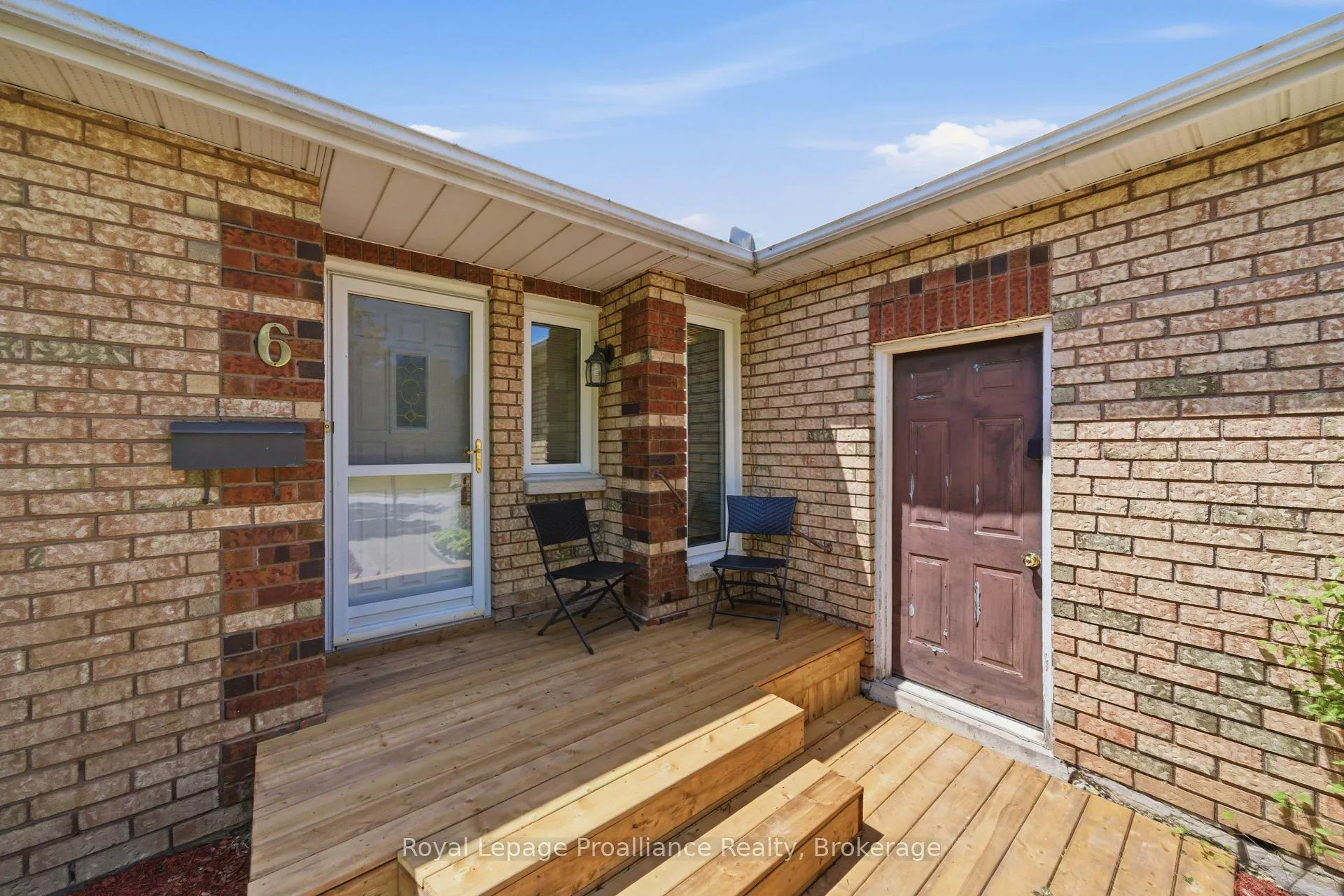 Photo 2 of 6 Doncaster Crescent, Clarington, Newcastle — HOMEH