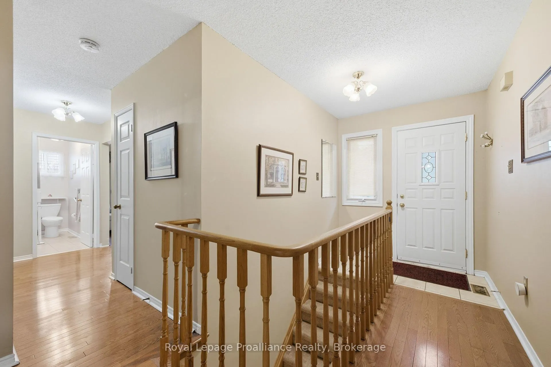 Photo 3 of 6 Doncaster Crescent, Clarington, Newcastle — HOMEH